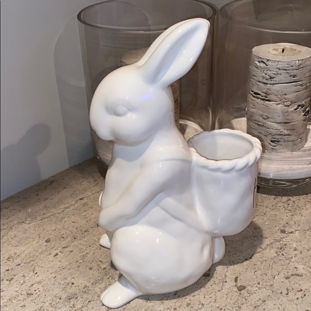 Rae Dunn “Hop” ceramic figurine. - Picture 1 of 5